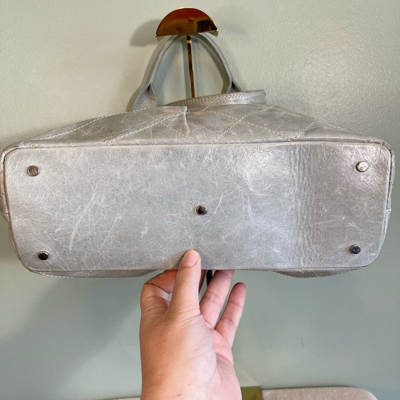 Roberta Gandolfi Women's Gray Genuine Leather Big Ribbon Tote Carryall Handbag - Picture 5 of 13